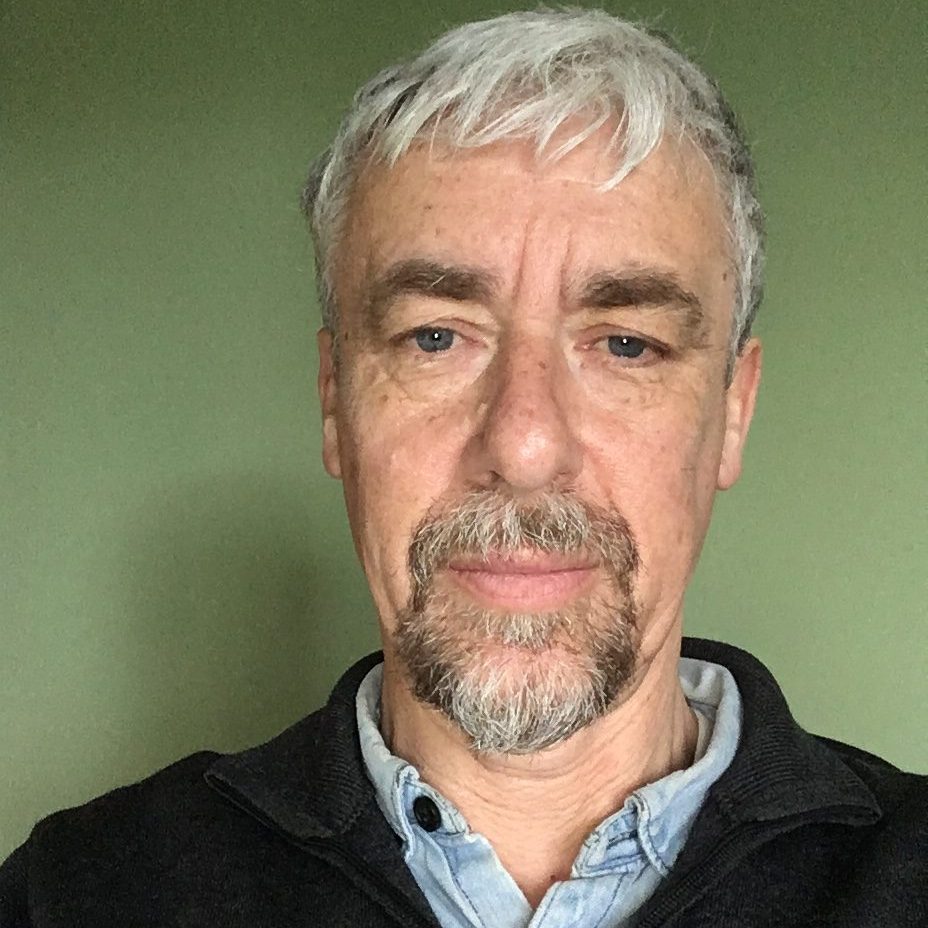 Professional headshot of counsellor Nick Grant, who offers in-person humanistic, person-centred, and psychotherapeutic therapy for trauma, anxiety, depression, and relationship issues.