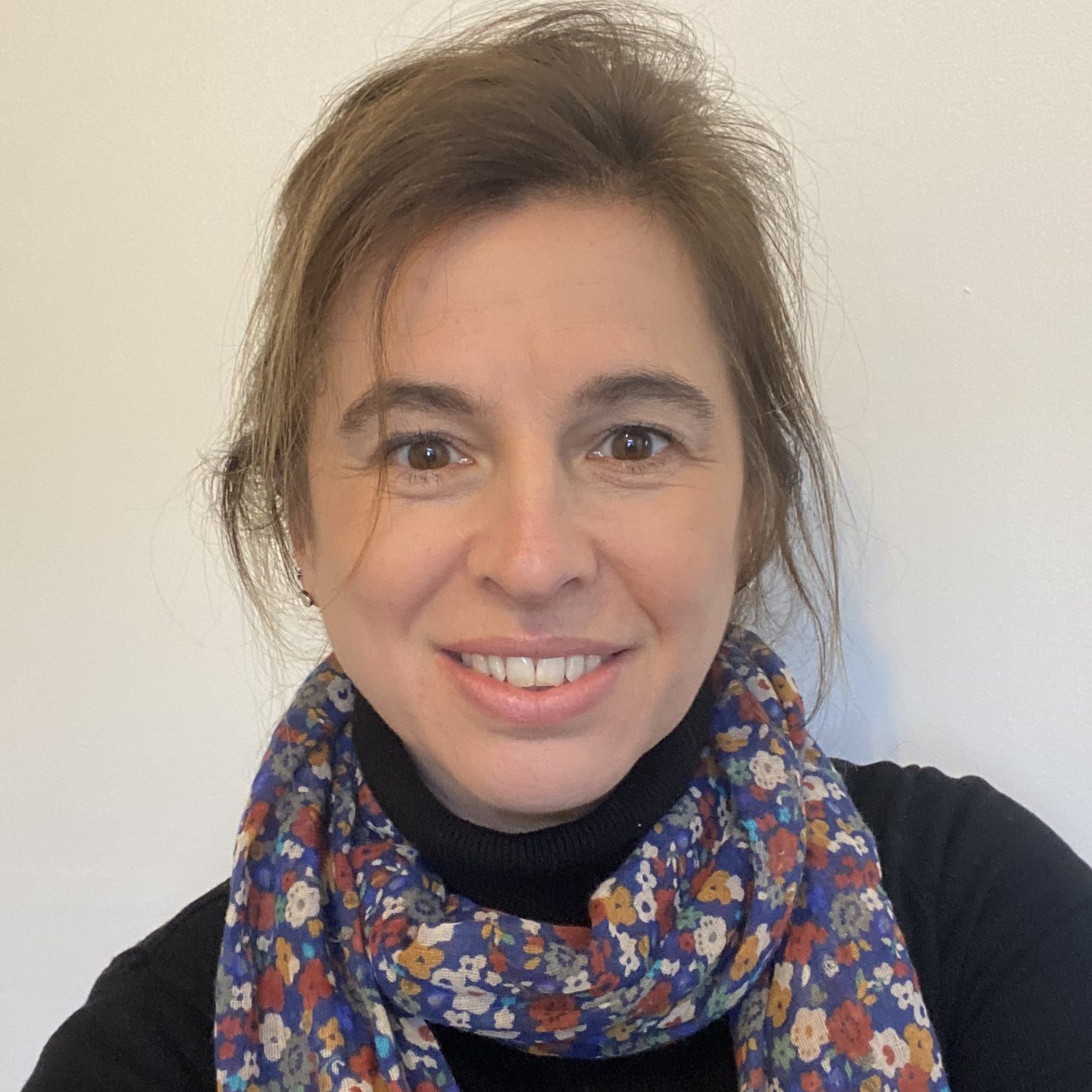 Chartered Clinical Psychologist specialising in anxiety, stress and OCD