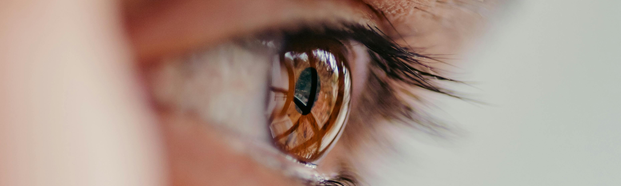 Close-up of a human eye representing the EMDR Flash Technique and visual focus